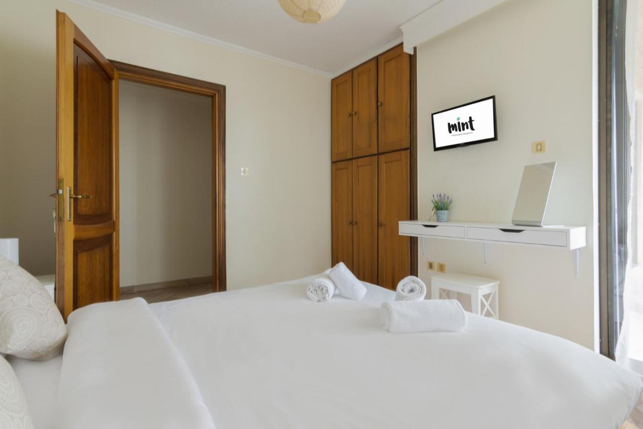 Acropolis View Apartment 120Sqm Атина Екстериор снимка